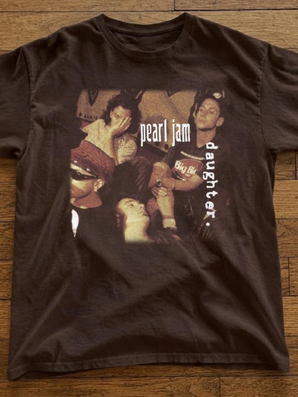 Gildan Brown Pearl Jam Daughter Band Graphic T-Shirt